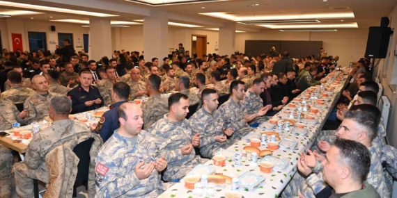Çanakkale Zaferi Gününde Güvenlik Güçlerinin İftar Buluşması