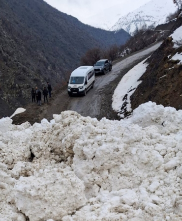 catakta-cig-felaketi-1-mahalle-ve-8-mezraya-erisim-kesildi-vJnij1hL.jpg