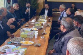 cermikteki-iki-aile-arasindaki-husumet-barisla-kuruldu-zF6GZrIH.jpg
