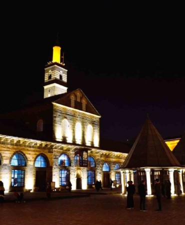 dicle-elektrik-diyarbakirin-tarihi-mirasini-aydinlatiyor-JGcwa3pA.jpg