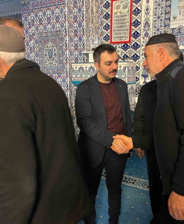 dicle-kaymakami-atis-asker-polis-ve-saglik-personeli-ile-bayramlasma-toreninde-b1p1sswG.jpg