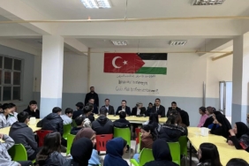 dicle-kaymakami-mustafa-atis-lise-ogrencileriyle-iftar-bulusmasi-gerceklestirdi-Iiv983Bb.jpg