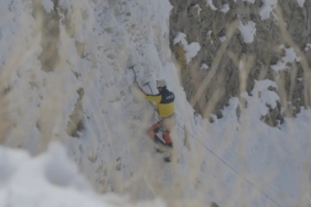 diyadin-kanyonunda-buz-tirmanisi-adrenalin-dolu-bir-macera-j8FnE8fS.jpg