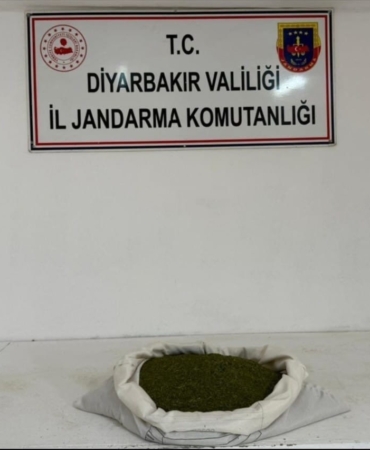 diyarbakirda-23-kilo-esrar-yakalandi-qp6Rulhf.jpg