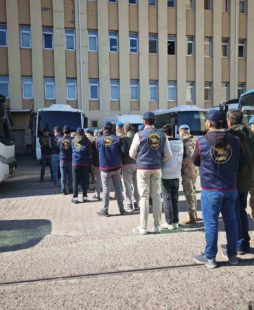 diyarbakirda-kesinlesmis-hapis-cezasi-olan-162-kisi-yakalandi-STsrnX2C.jpg