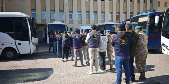 Diyarbakır’da Kesinleşmiş Hapis Cezası Olan 162 Kişi Yakalandı