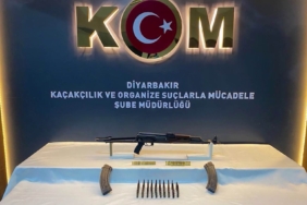 diyarbakirda-suc-orgutune-yonelik-buyuk-operasyon-10-supheli-tutuklandi-klA31ebE.jpg