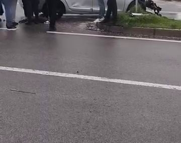 Diyarbakır’da Trafik Kazası: Araç Refüje Çarparak Duran Kaza Detayları