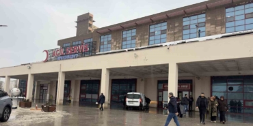 diyarbakirda-yol-verme-tartismasi-iki-yarali-xJpsGgaA.jpg