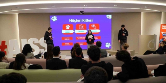 Diyarbakırlı Öğrencilerin Yapay Zeka Alanındaki Ulusal Başarısı