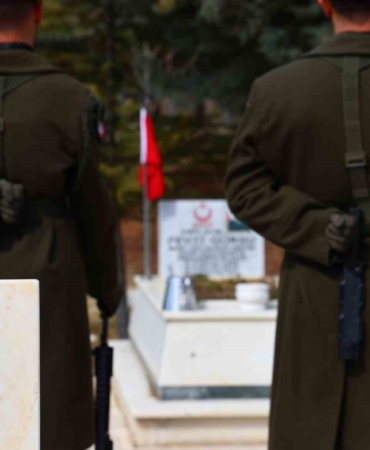 elazigda-18-mart-canakkale-zaferi-ve-sehitleri-anma-gunu-etkinligi-gXGA6LBz.jpg