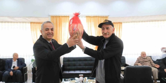 Elazığ’da Eğlence Dolu Tavla ve Bocce Etkinliği