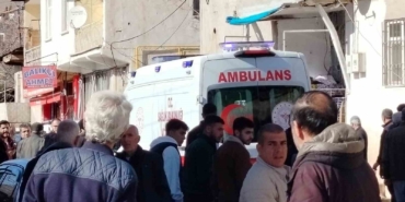 elazigda-kayinpederin-dehset-anlari-damadini-bicakla-agir-yaraladi-eOTgMjvw.jpg