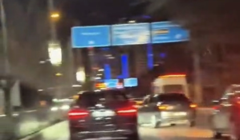 elazigda-makas-atan-arac-goruntulendi-QXe1sAIQ.jpg