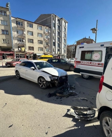 elazigda-trafik-kazasi-bir-yarali-BBHHDEe3.jpg
