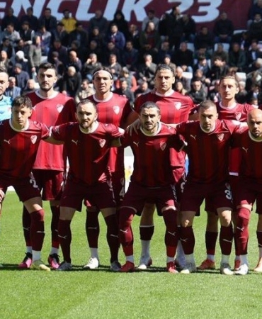 elazigspor-hatalarini-en-aza-indirmek-icin-caba-gosteriyor-R5MVj9Ne.jpg