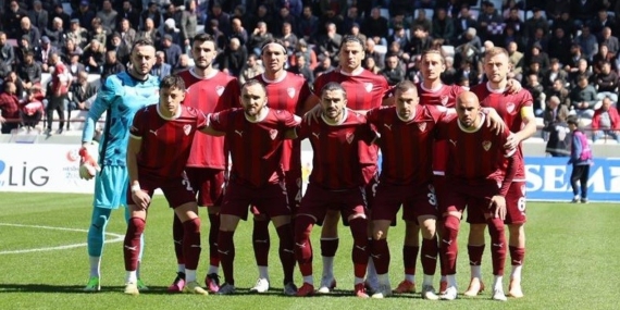 Elazığspor Hatalarını En Aza İndirmek İçin Çaba Gösteriyor