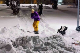erzurum-kalesinde-buyuleyici-snowboard-gosterisi-1gv7eKeK.jpg