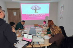 evlilikte-saygi-ve-aile-iliskilerinin-guclenmesi-XUp6IHLv.jpg