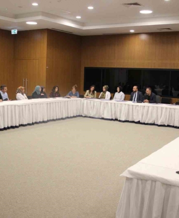 fethi-sekin-sehir-hastanesi-calisan-memnuniyeti-uzerine-degerlendirmeler-EusPcq36.jpg