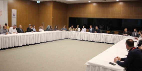 Fethi Sekin Şehir Hastanesi Çalışan Memnuniyeti Üzerine Değerlendirmeler