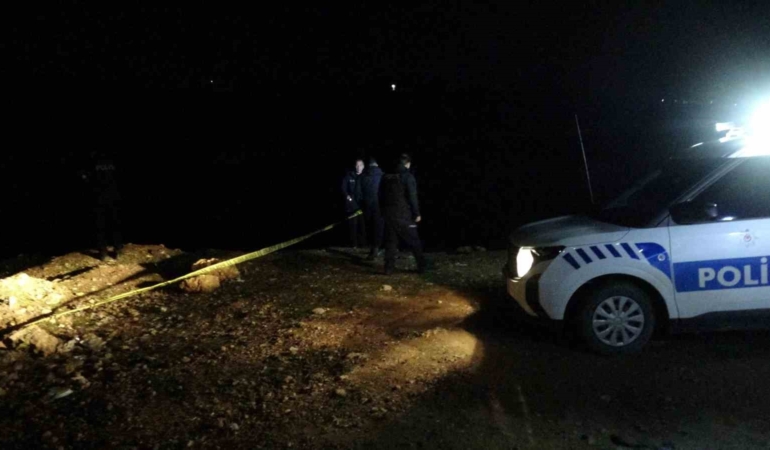 gece-yarisi-bulunan-cesedin-bogulma-ani-goruntulendi-6XOVpvzf.jpg