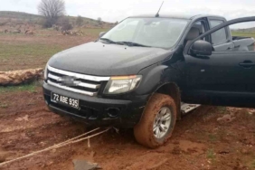 gercuste-camura-saplanan-araca-ozel-idare-ekipleri-mudahale-etti-Yn2WZpYI.jpg