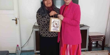 kadin-muhtarin-anlamli-dokunuslari-kadinlara-ilham-veren-bir-hikaye-9swe2tMU.jpg