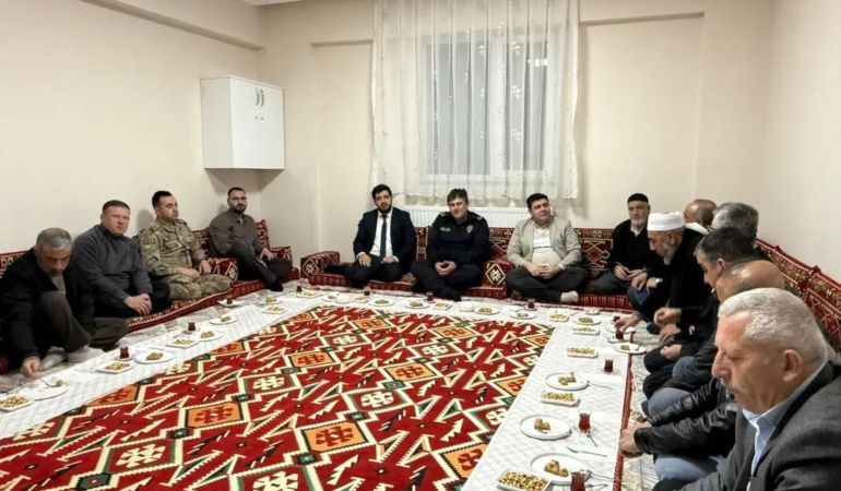 karakocanda-emekli-din-gorevlilerine-vefa-gecesi-gnzvh2Wr.jpg