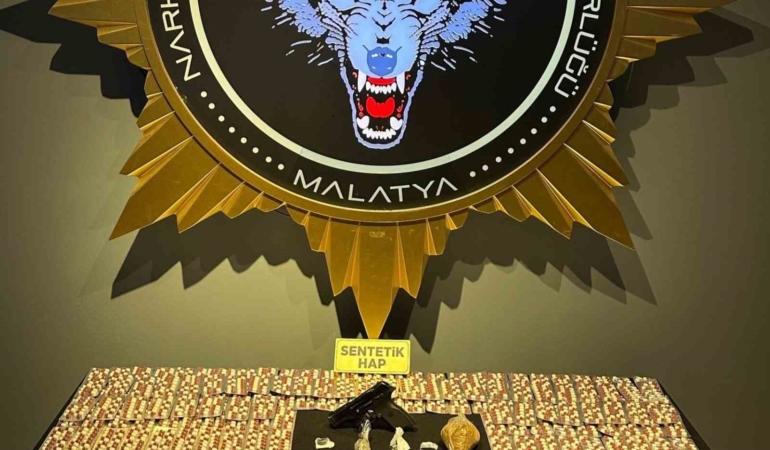 malatyada-basariyla-tamamlanan-uyusturucu-operasyonu-5-kisi-tutuklandi-5J2eiRHZ.jpg