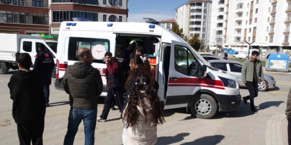 Malatya’da Otomobil ve Motosiklet Çarpışması: 1 Kişi Yaralandı