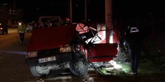 Malatya’da Üç Araçlı Kazada İki Kişi Yaralandı