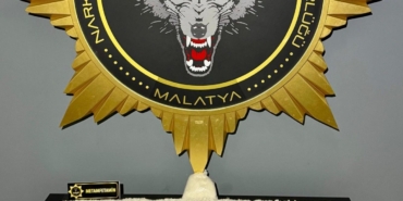malatyada-yolcu-otobusunde-11-kilo-400-gram-uyusturucu-madde-yakalandi-HxE141GW.jpg