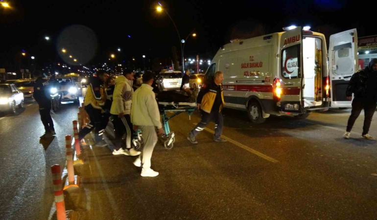 malatyadaki-trafik-tartismasi-kanli-sonuclandi-2-yarali-3-gozalti-LQbiUVJ1.jpg