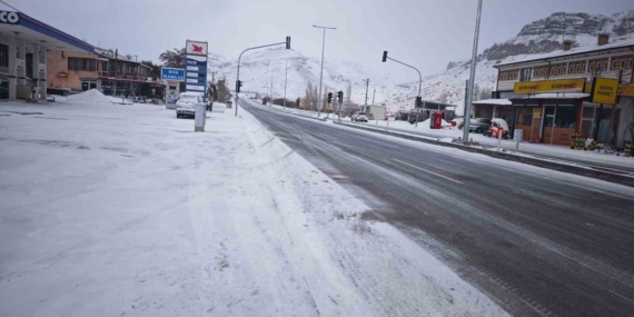 Malatya’nın Yüksek Kesimlerinde Yoğun Kar Yağışı Etkili Oluyor