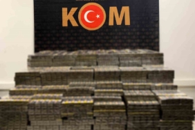 mardinde-11-bin-780-paket-kacak-sigara-operasyonu-5QL2eHT7.jpg