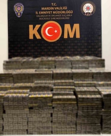 mardinde-11-bin-780-paket-kacak-sigara-operasyonu-5QL2eHT7.jpg