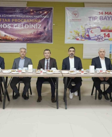 meahta-geleneksel-iftar-ve-sahur-etkinligi-duzenlendi-aZ4zA39M.jpg