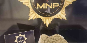 musta-yolcu-otobusunde-2-kilo-72-gram-skunk-ele-gecirildi-EgiFK9w8.jpg