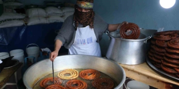 seker-pancarindan-uretilen-glikozsuz-tatlilara-artan-ilgi-D2KnOUK3.jpg