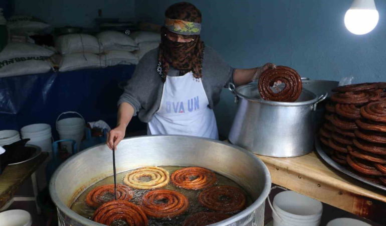 seker-pancarindan-uretilen-glikozsuz-tatlilara-artan-ilgi-D2KnOUK3.jpg