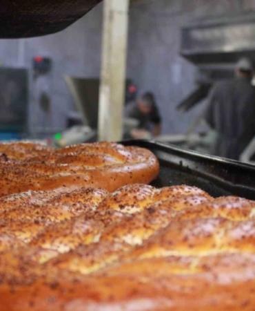 siirtte-ogrenciler-ramazanda-gunde-7-bin-ekmek-uretiyor-MgLObVTC.jpg