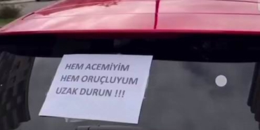trafikte-acemi-surucunun-alisilmadik-onlemi-ZHRQErAf.jpg