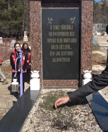 tuncelide-sehit-mezarlarina-ozel-bakim-ve-onarim-seferberligi-3FS3vBnf.jpg