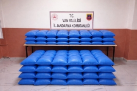 vanda-6-milyon-tl-degerinde-kacak-malzeme-yakalandi-tGmRK9R4.jpg