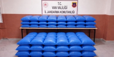 vanda-6-milyon-tl-degerinde-kacak-malzeme-yakalandi-tGmRK9R4.jpg