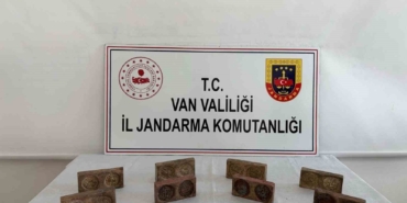 vanda-altin-iceren-tarihi-eserlere-yonelik-operasyon-35-milyon-liralik-ele-gecirme-XjVQnymr.jpg
