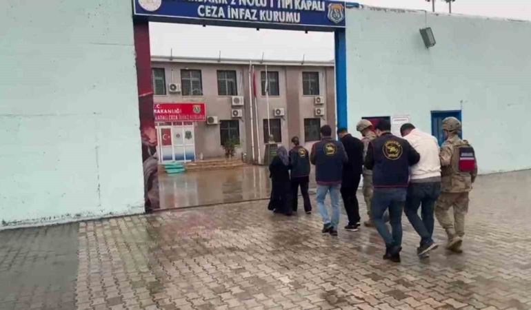 14-yil-onceki-cocuk-cinayetinin-failleri-jandarma-dedektiflerinden-kacamadi-WInGjm5J.jpg