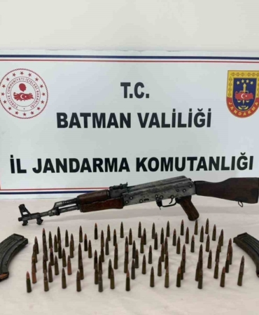 batmanda-ruhsatsiz-silah-operasyonu-iki-kisi-tutuklandi-zCVmyPxq.jpg