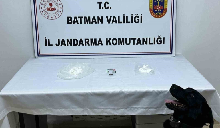 batmanda-uyusturucu-operasyonu-tek-tutuklama-haberi-lJ57JTdb.jpg